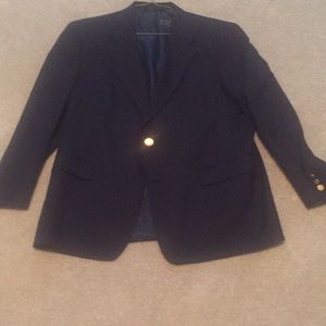 Men’s Burberry navy blazer. Size 44 short.